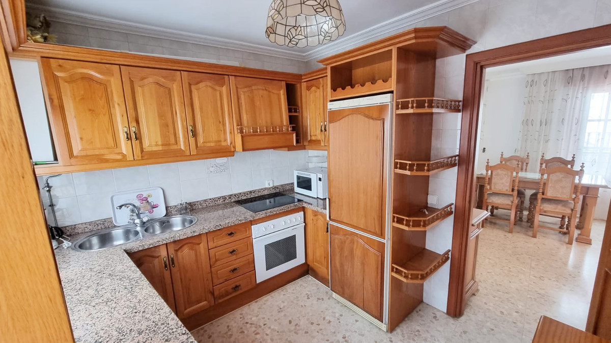 Geschakelde woning te koop in Estepona