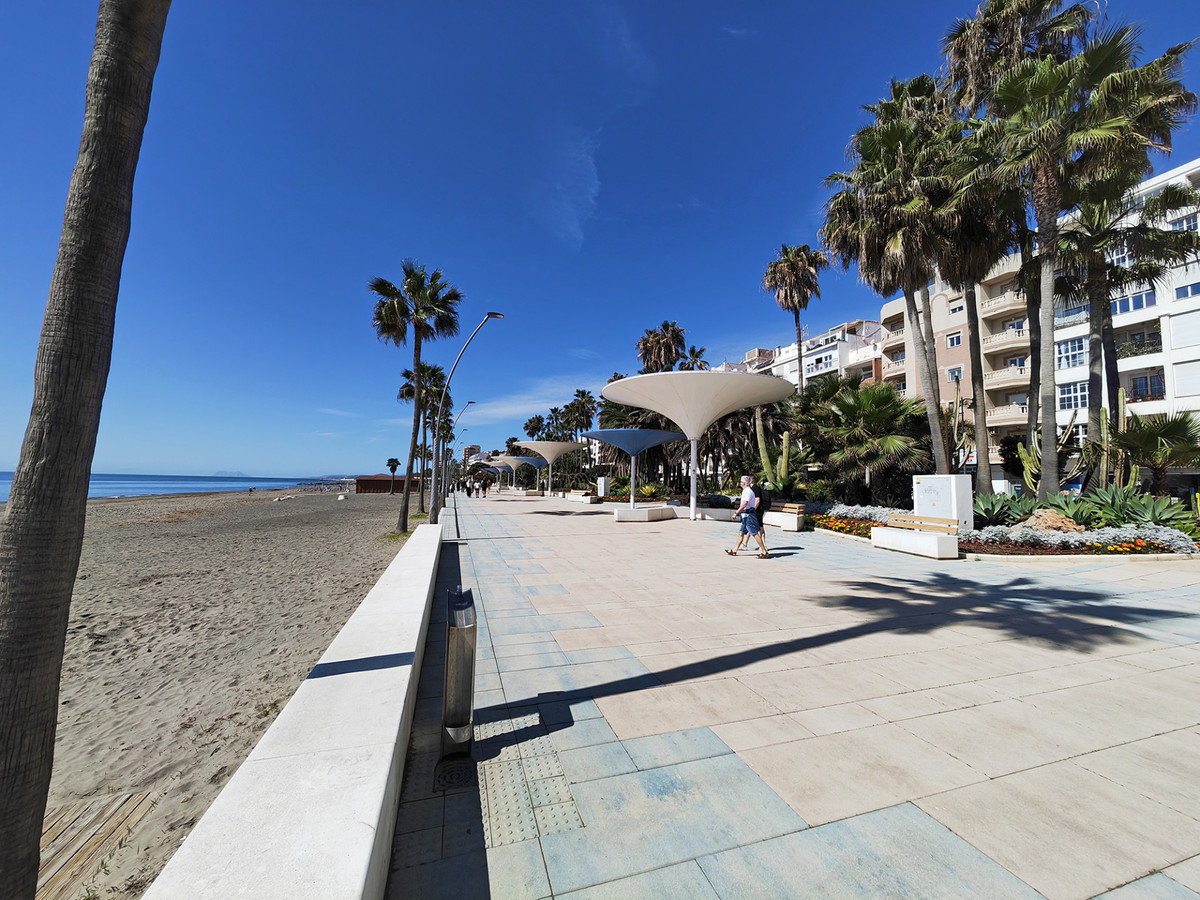 Geschakelde woning te koop in Estepona