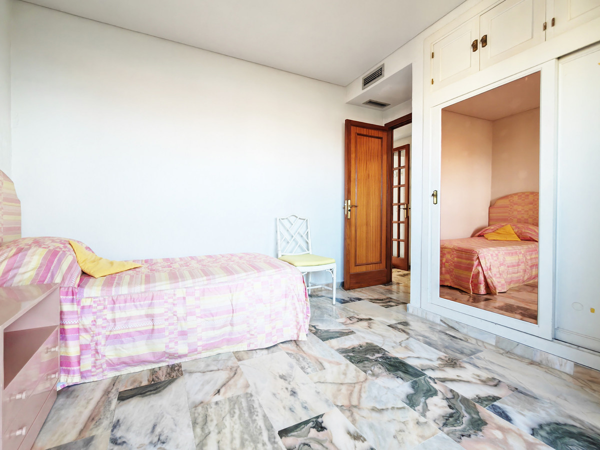 Appartement te koop in Los Boliches