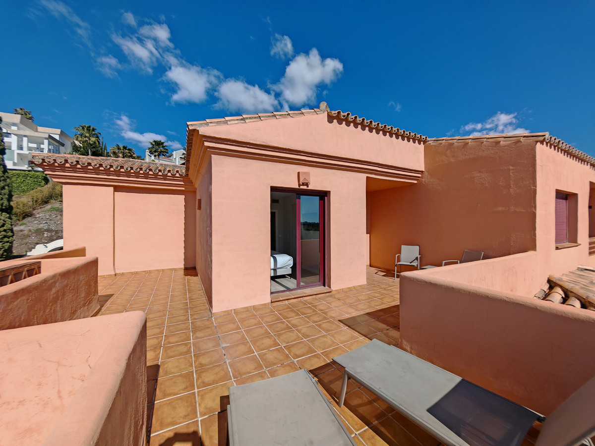 Penthouse te koop in Benahavís
