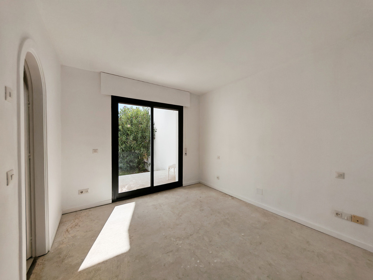 Geschakelde woning te koop in Cabopino