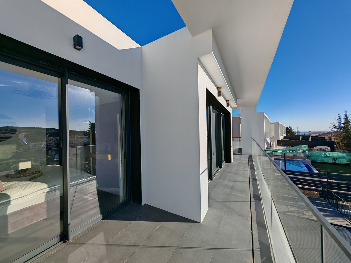 Villa te koop in Estepona