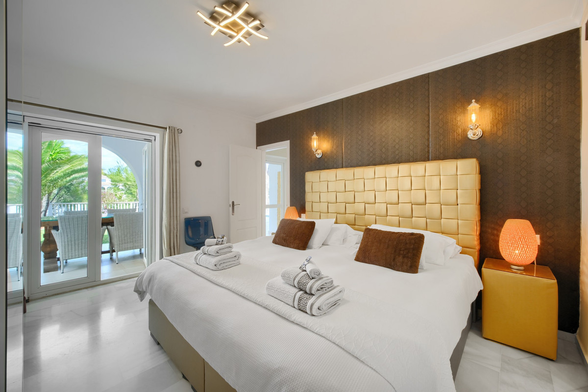 Prachtige villa met zeezicht in Mijas Costa