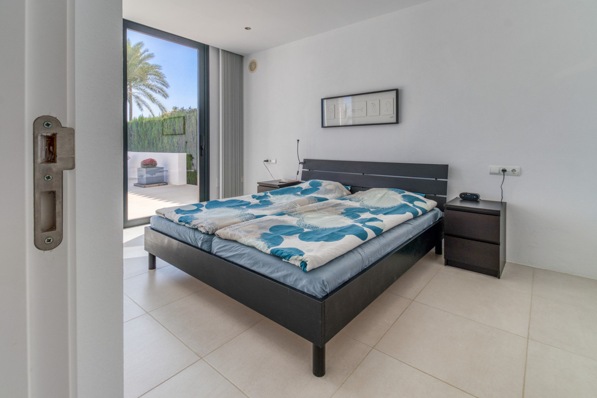 Luxe moderne villa met panoramisch zeezicht in Mijas Costa