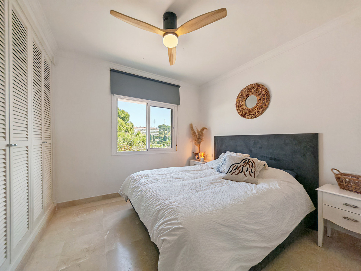 Gerenoveerde villa met panoramisch zeezicht in Mijas Costa