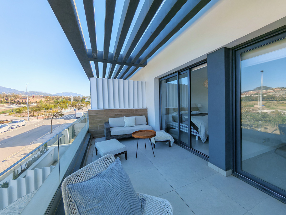 DP-12-R5362189-13 Moderne Halfvrijstaande Villa op een Golf Resort in Estepona