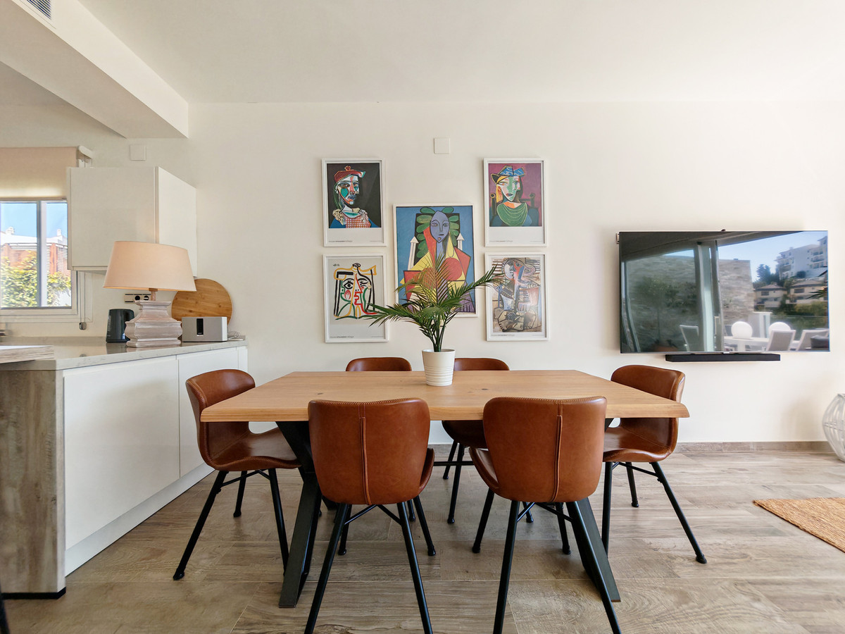 Halfvrijstaande Villa met Panoramisch Uitzicht in Mijas Costa