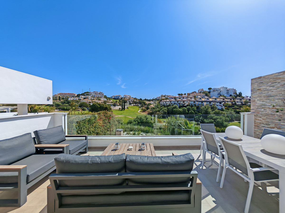 Halfvrijstaande Villa met Panoramisch Uitzicht in Mijas Costa