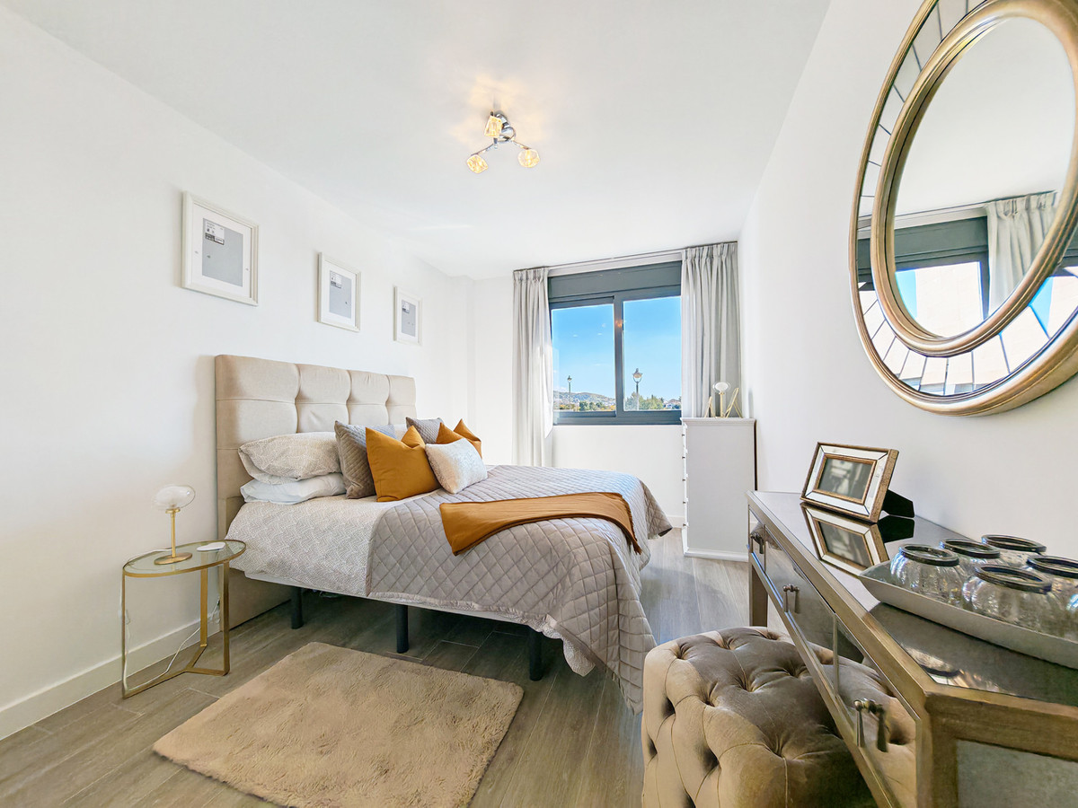 Penthouse met panoramisch uitzicht in Cabopino – Marbella