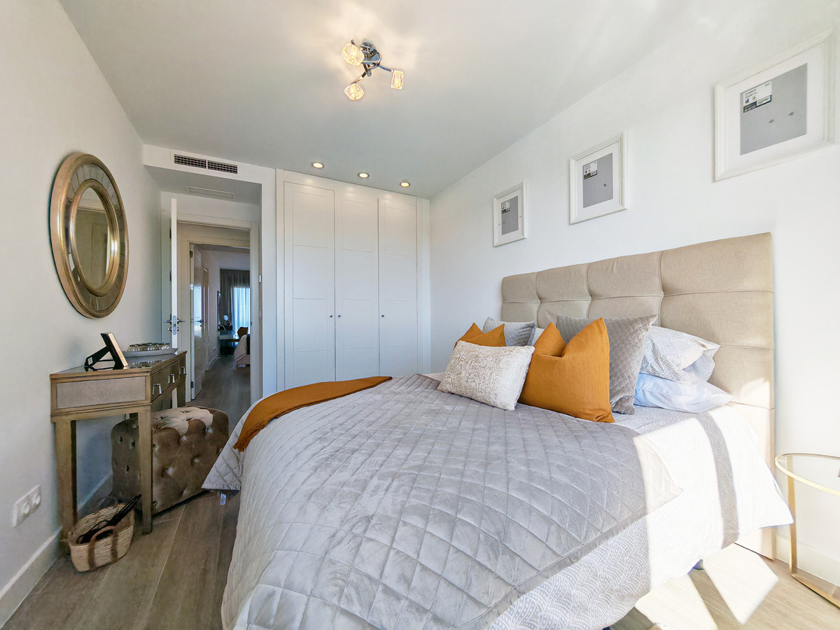 Penthouse met panoramisch uitzicht in Cabopino – Marbella