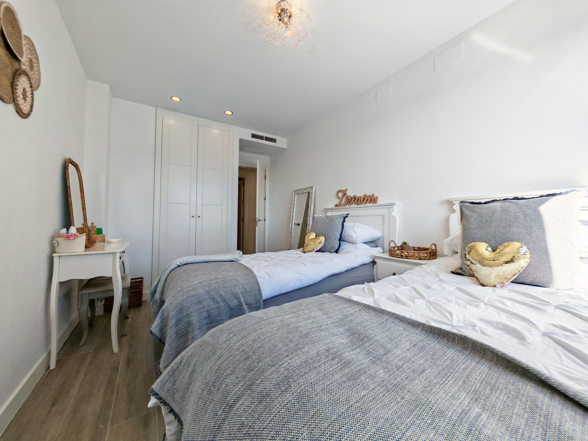Penthouse met panoramisch uitzicht in Cabopino – Marbella