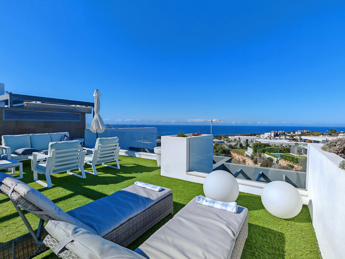 Penthouse met panoramisch uitzicht in Cabopino – Marbella
