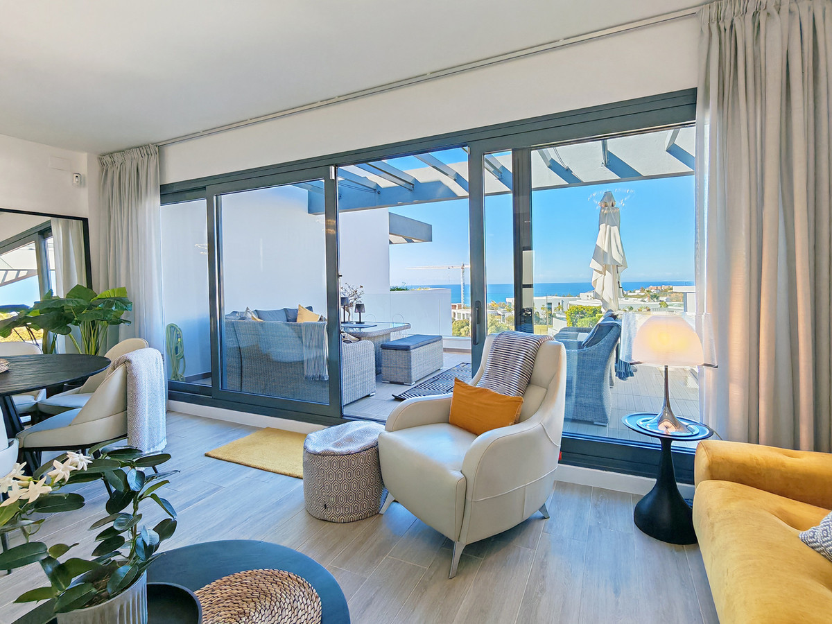 Penthouse met panoramisch uitzicht in Cabopino – Marbella