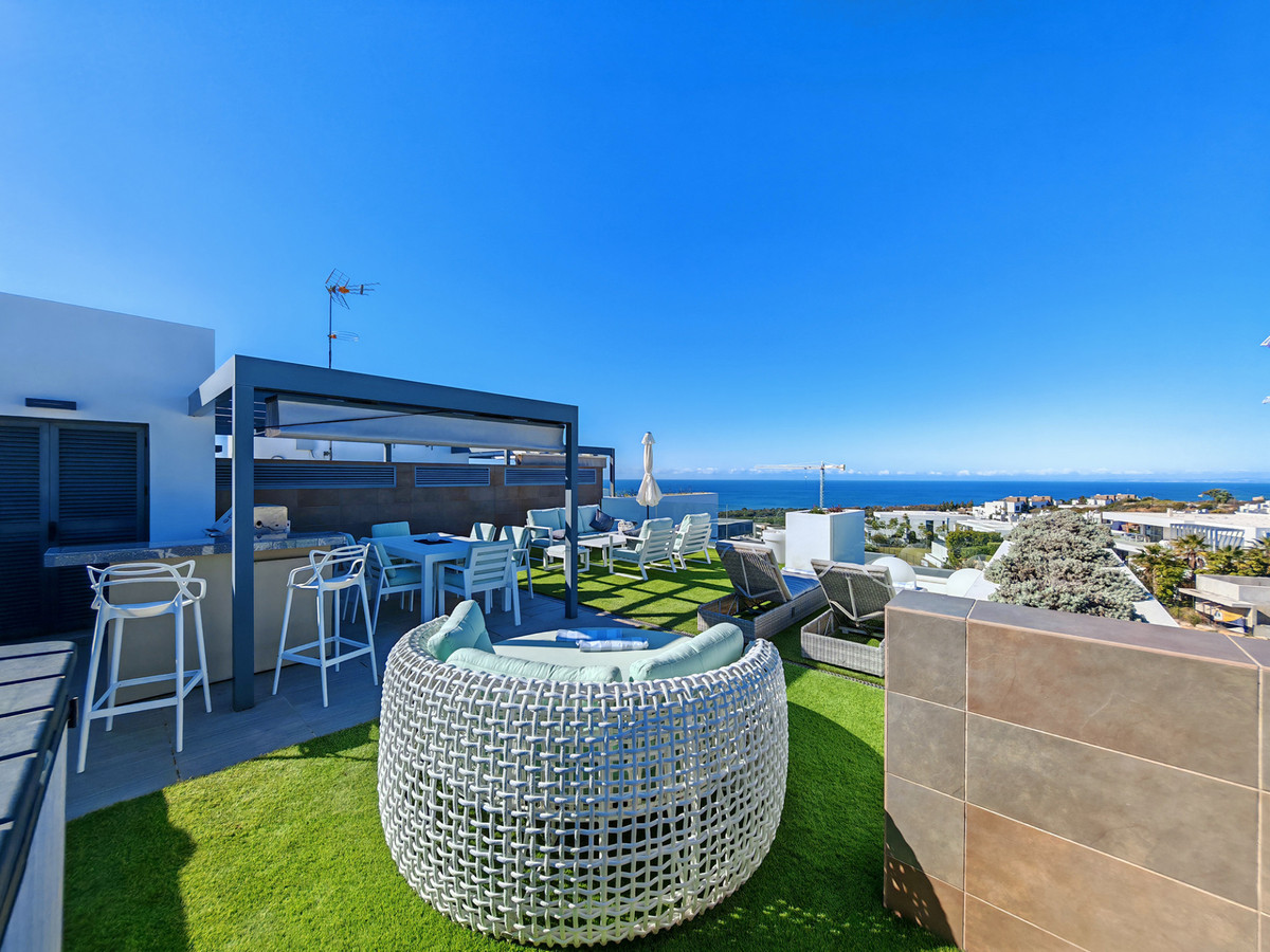 Penthouse met panoramisch uitzicht in Cabopino – Marbella