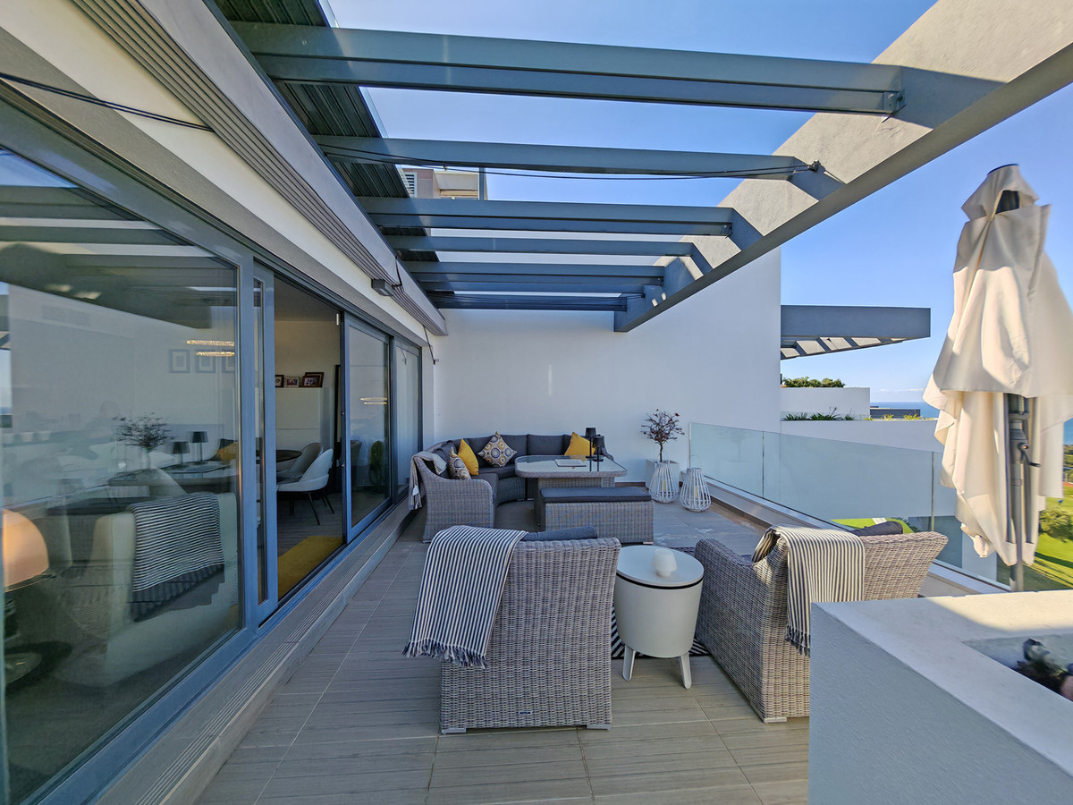 Penthouse met panoramisch uitzicht in Cabopino – Marbella