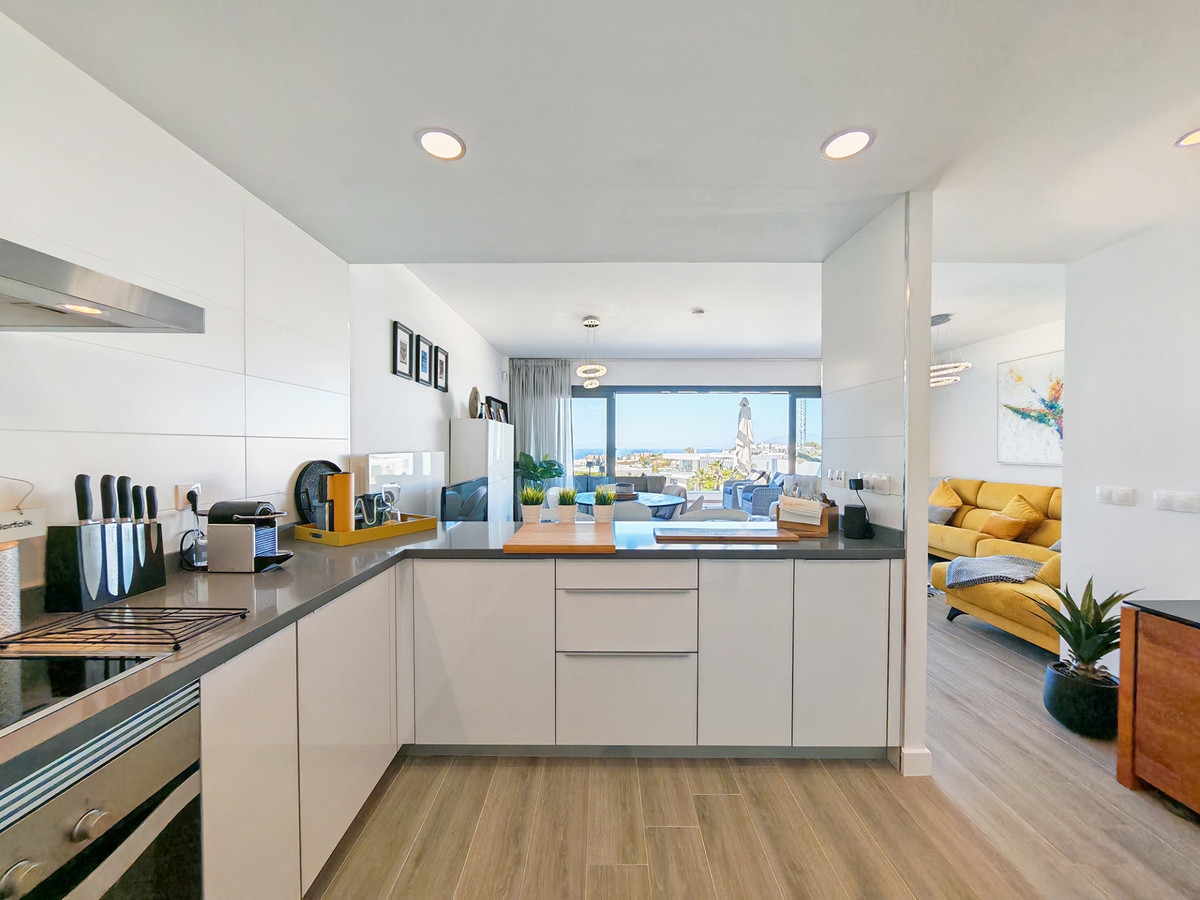 Penthouse met panoramisch uitzicht in Cabopino – Marbella