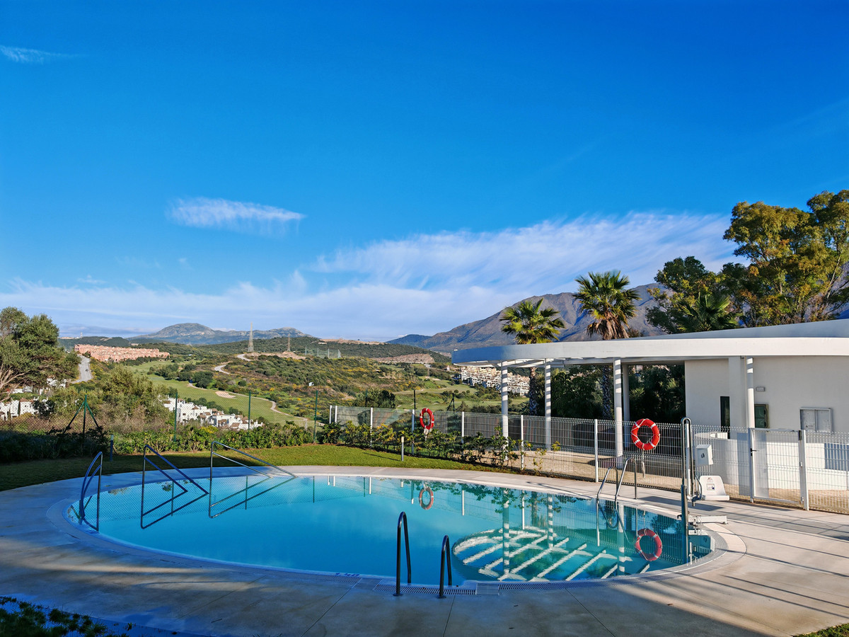 DP-12-R5377963-15 Penthouse met panoramisch zeezicht in Estepona