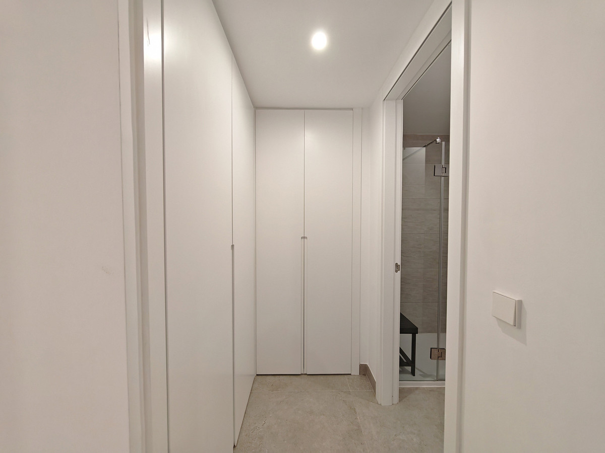 Exclusief gelijkvloers appartement met privétuin in Cancelada