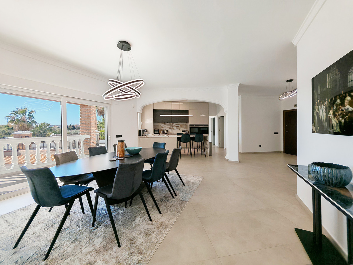 Luxe villa met panoramisch zeezicht in Benalmadena
