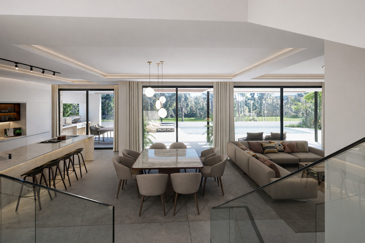 Instapklare luxe villa vlakbij golfbaan in Mijas Costa