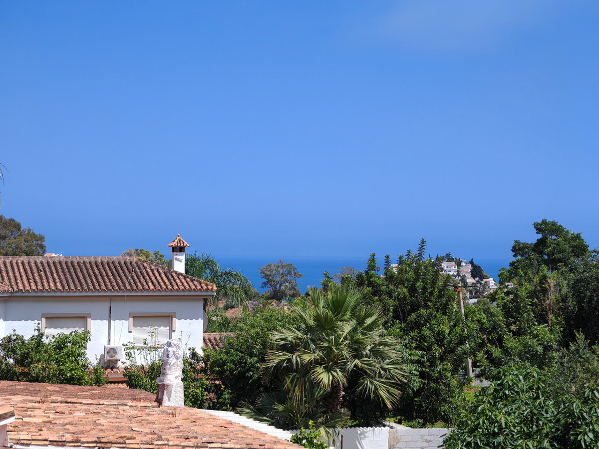 Royale villa met privé zwembad en panoramisch uitzicht in Benalmadena
