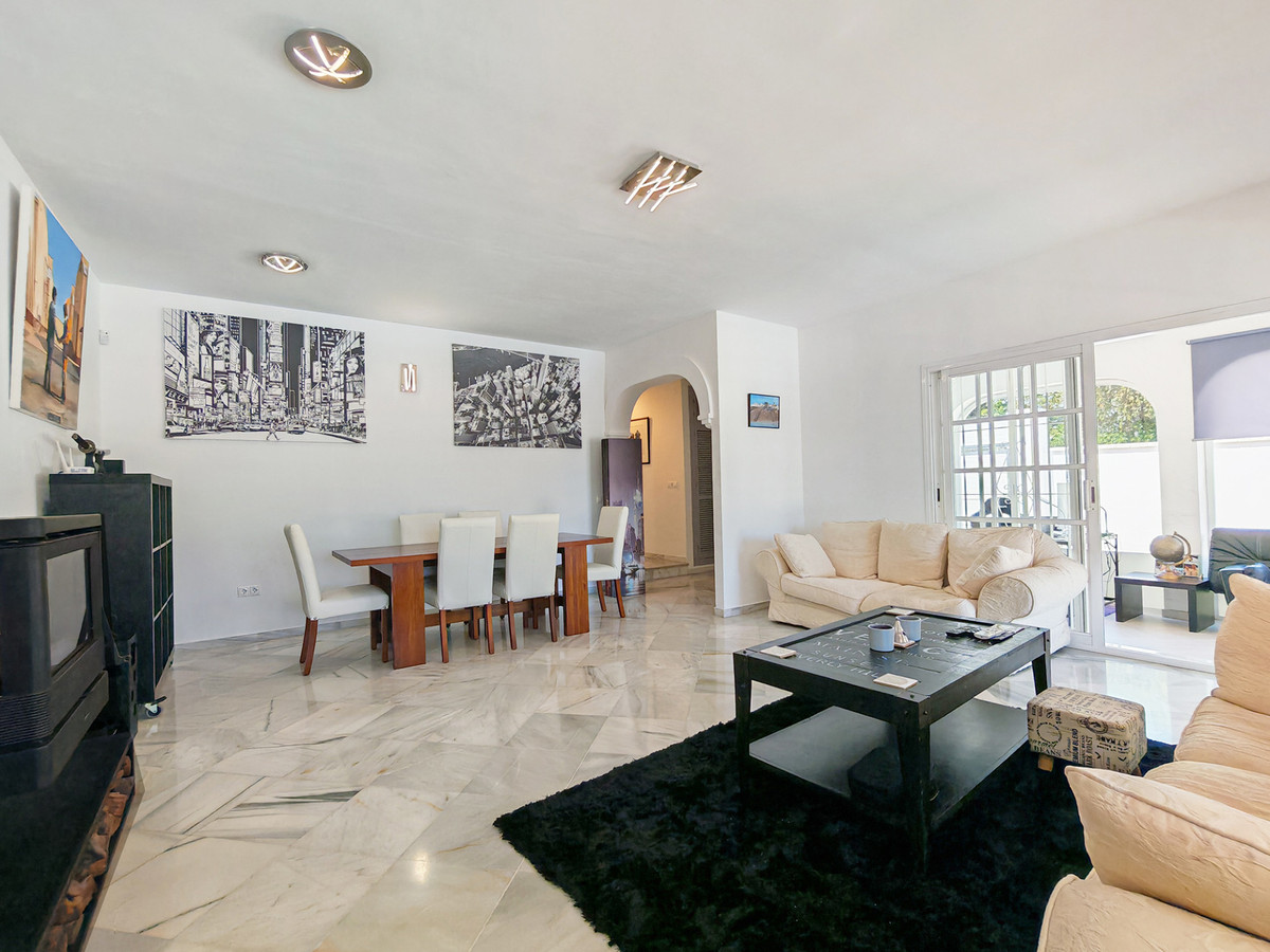 Royale villa met privé zwembad en panoramisch uitzicht in Benalmadena