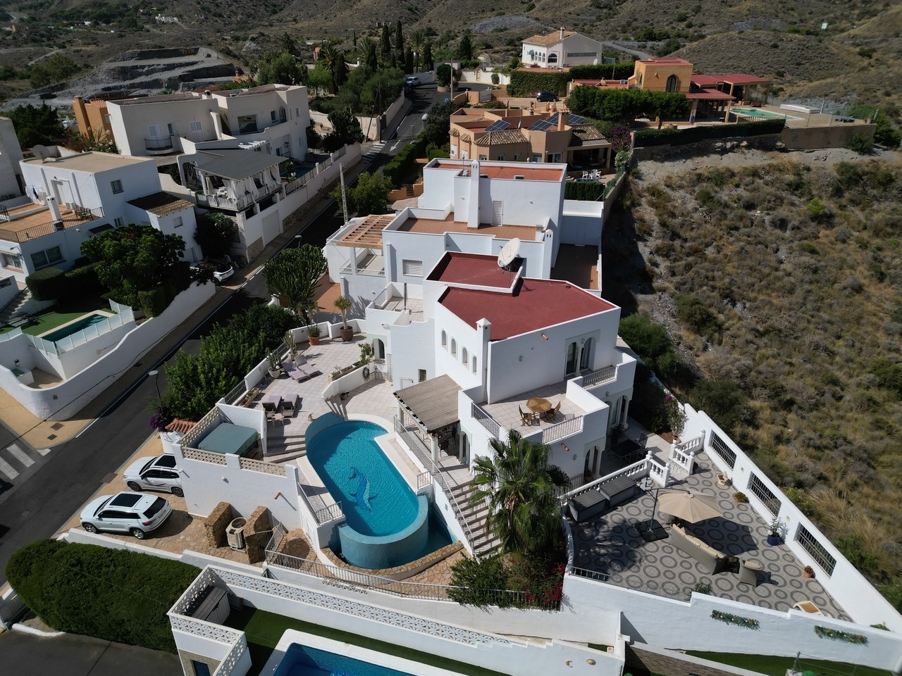 Luxe villa met zeezicht en privé zwembad te koop in Mojacar