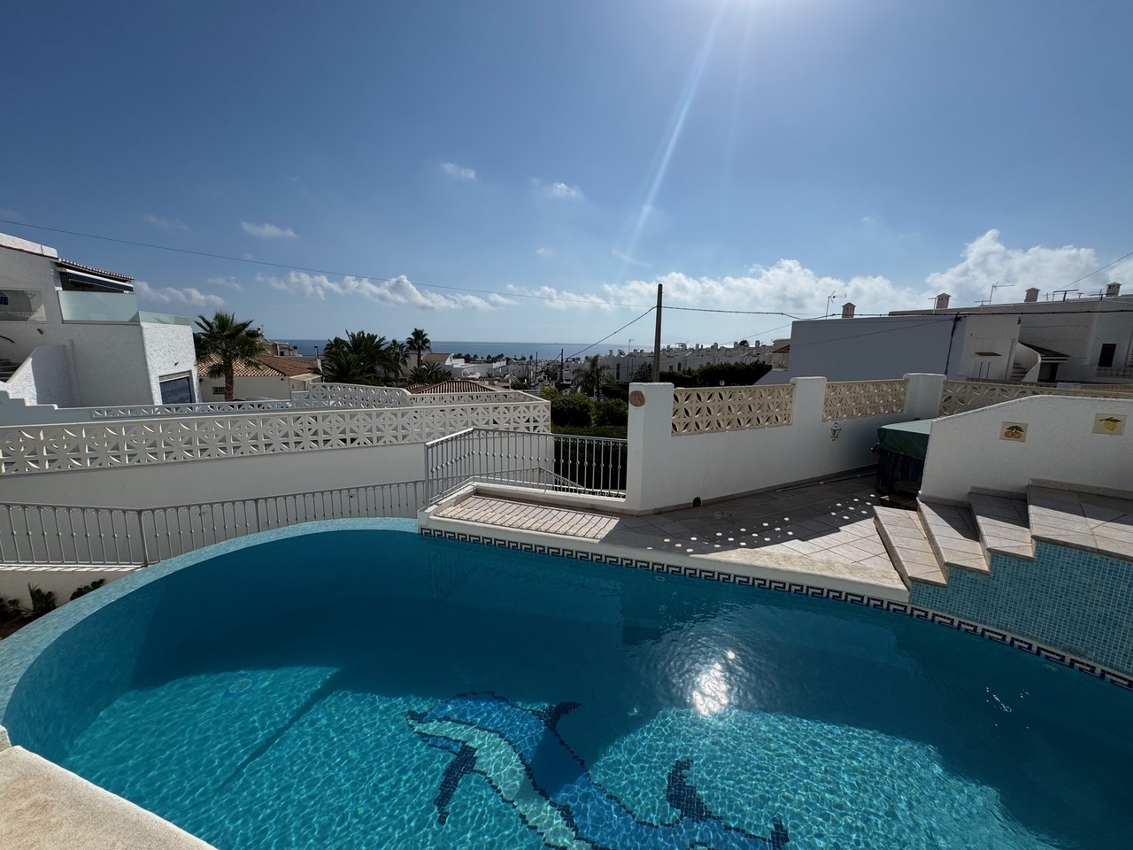 Luxe villa met zeezicht en privé zwembad te koop in Mojacar