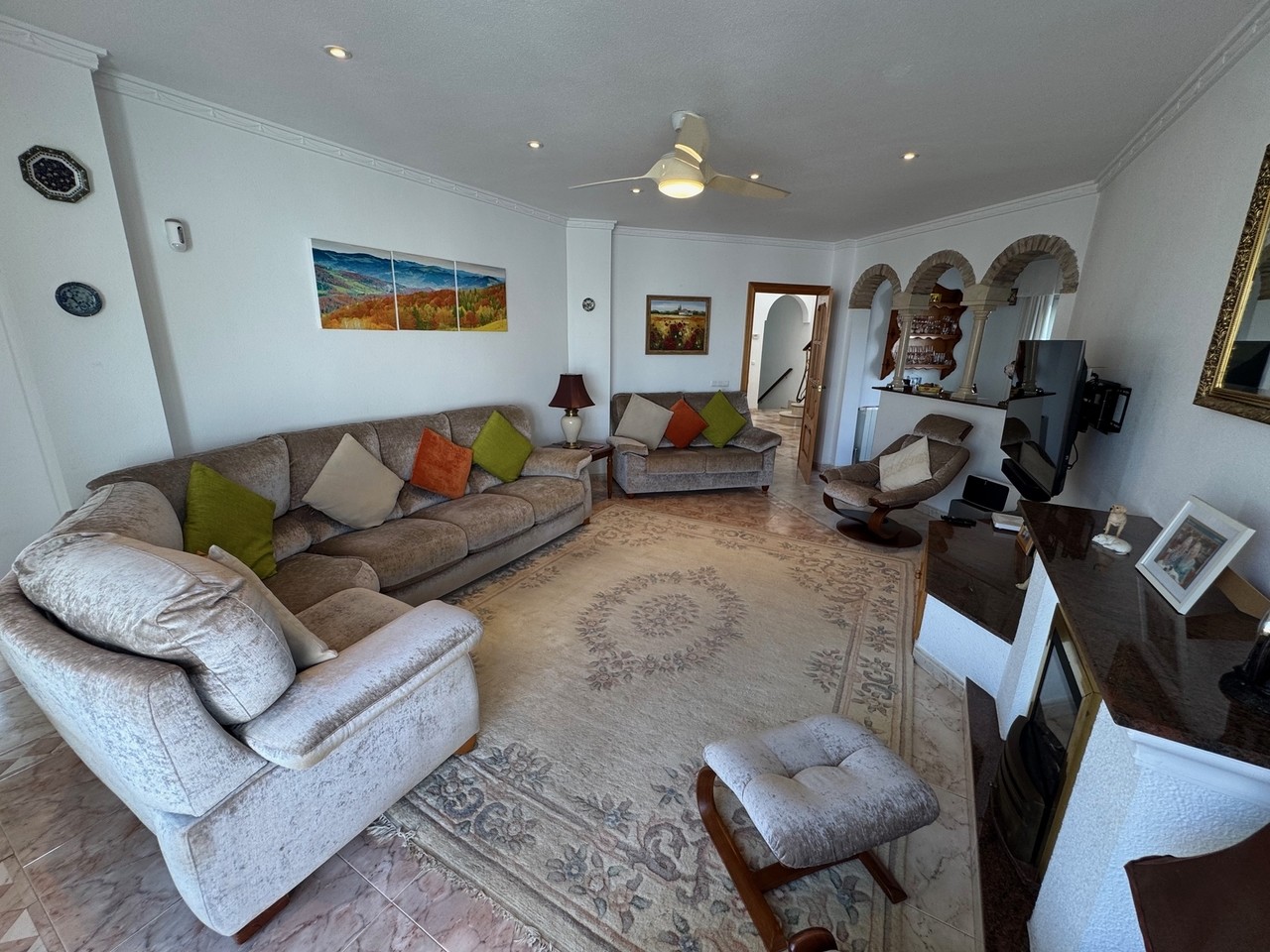 Luxe villa met zeezicht en privé zwembad te koop in Mojacar