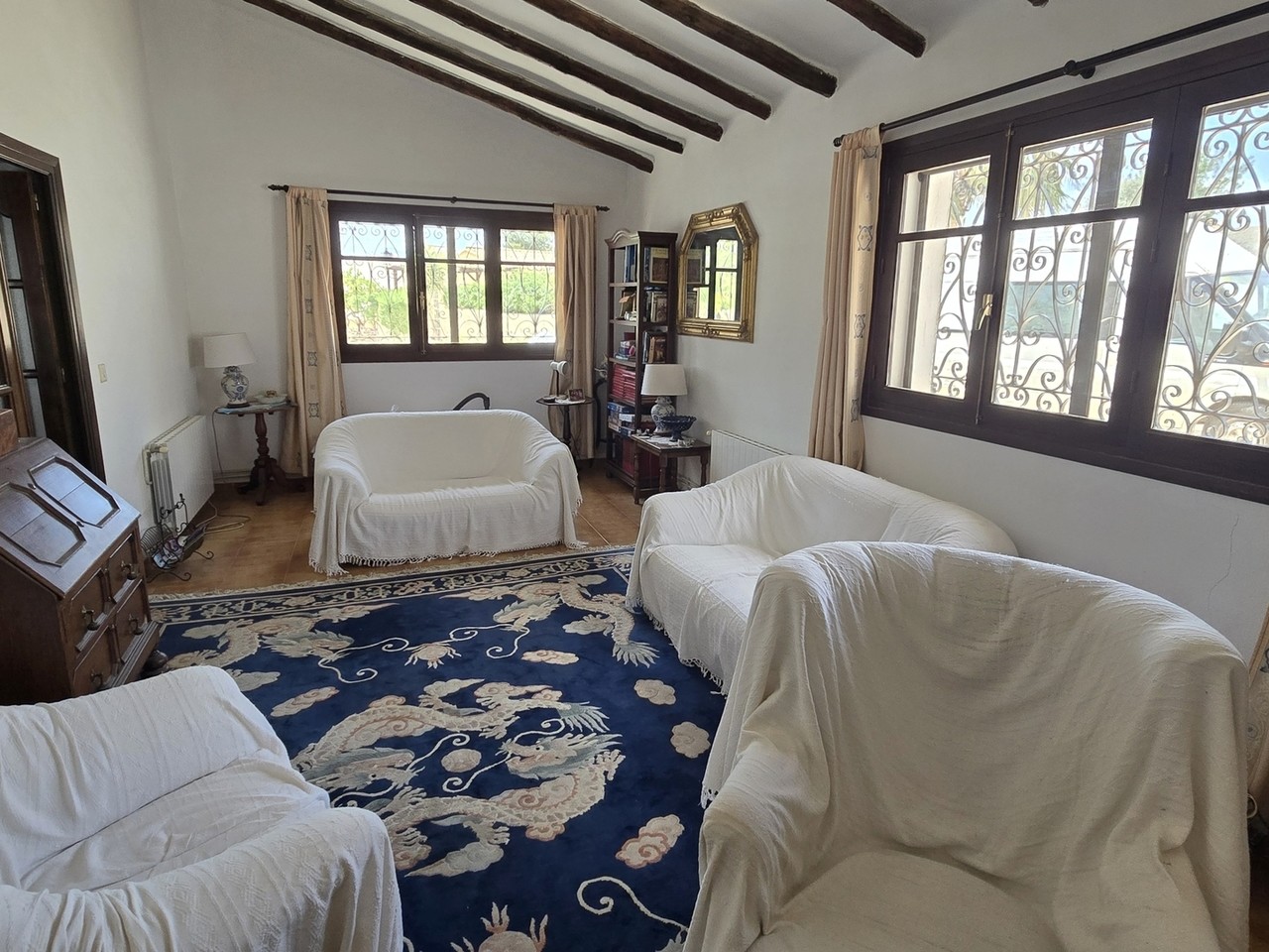 Villa te koop in Bedar