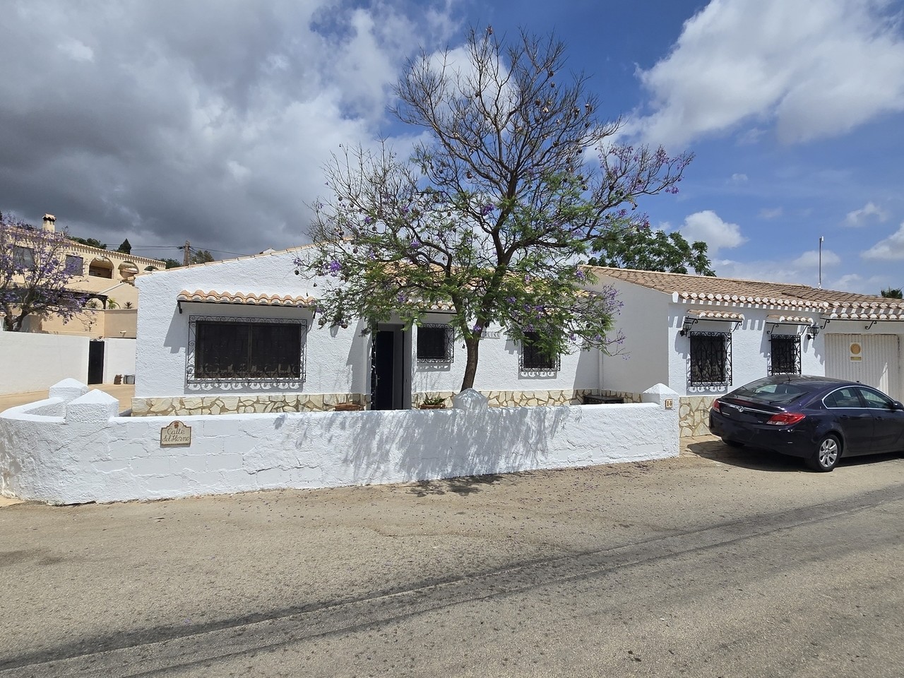 Villa te koop in Bedar