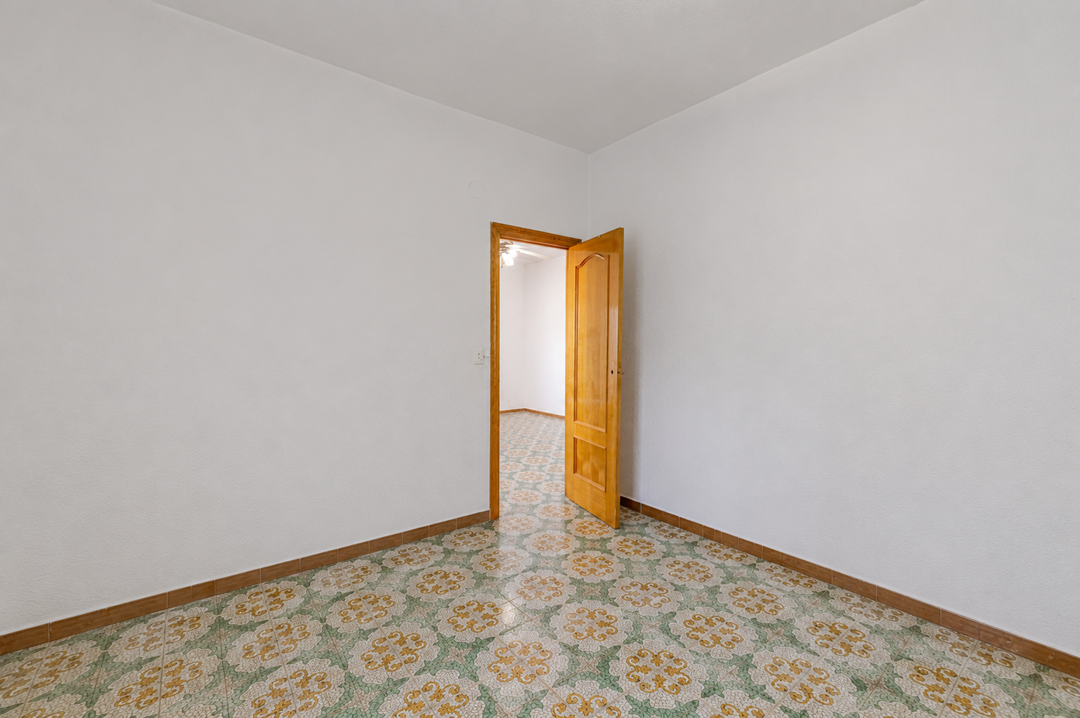Villa te koop in Riba-Roja de Túria