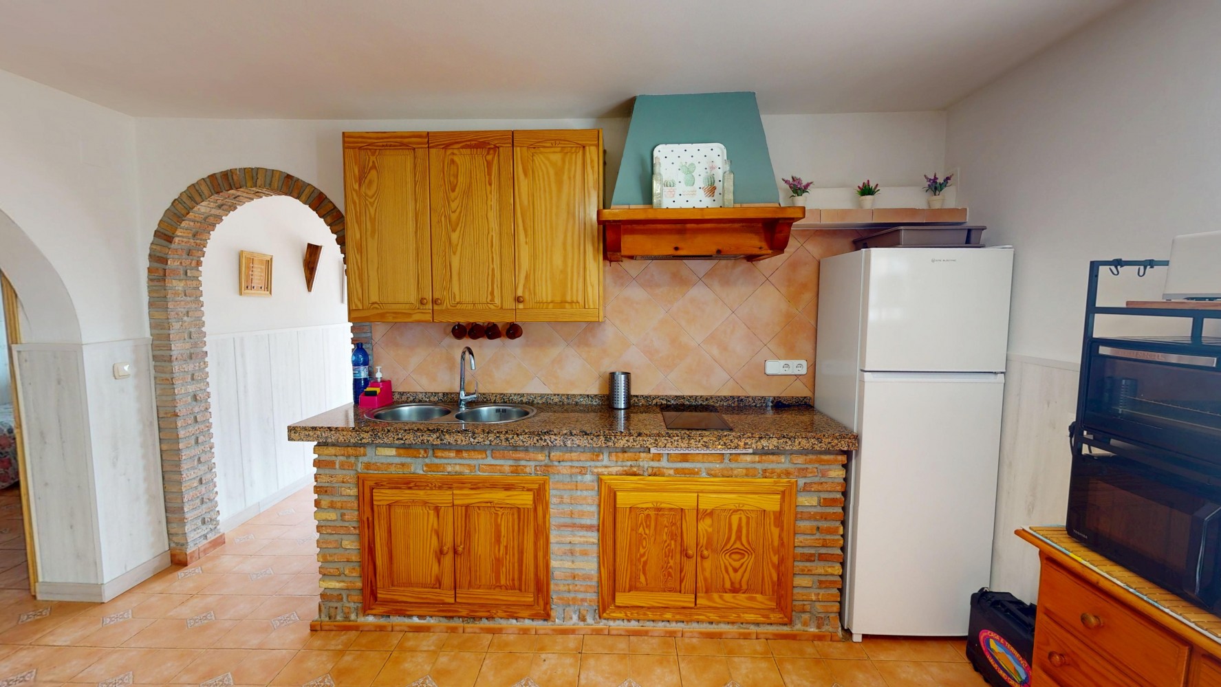 DP-26-6296-15 Villa te koop in Sayalonga