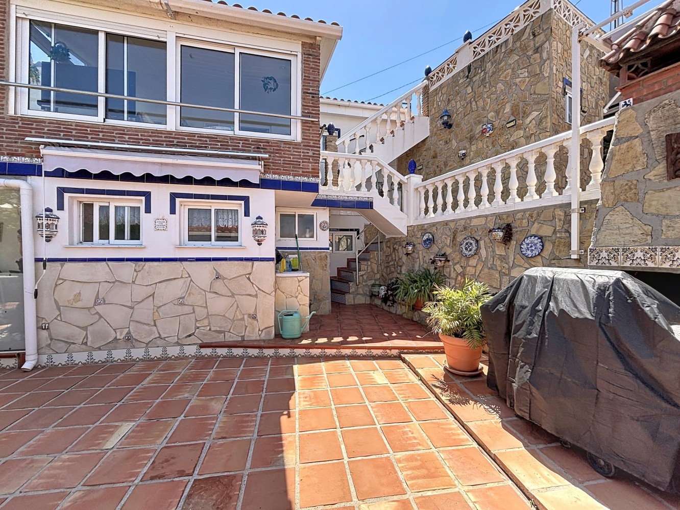 Villa te koop in Torrox Costa