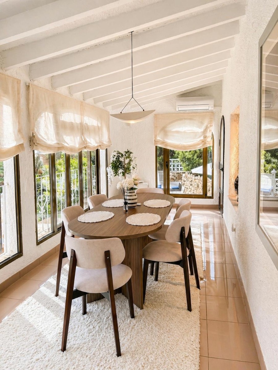 Villa met zeezicht op Peñón de Ifach in Calpe