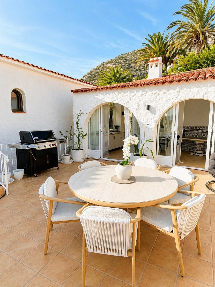 Villa met zeezicht op Peñón de Ifach in Calpe