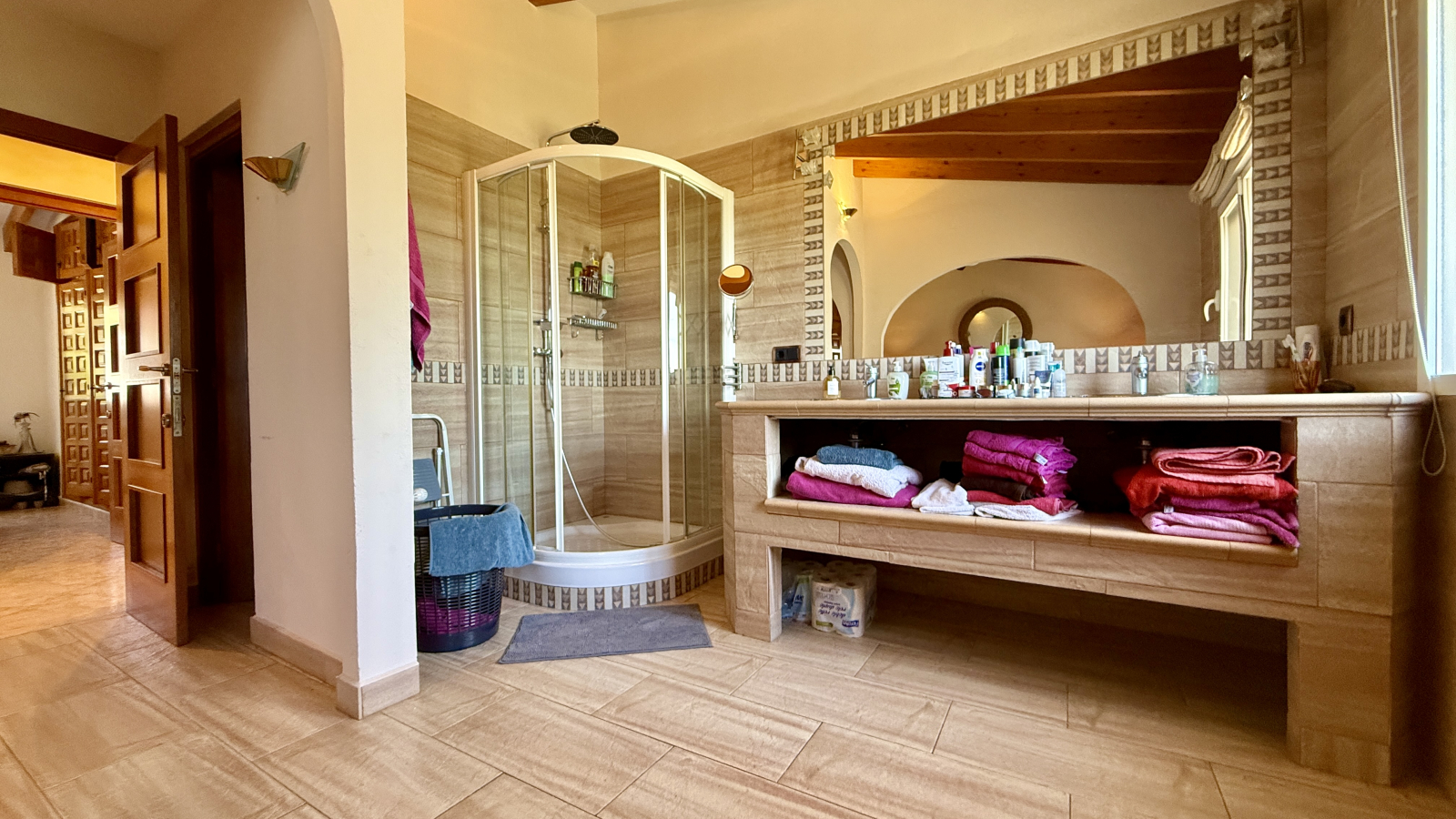 Villa op ruim perceel en schitterend uitzicht in Pego