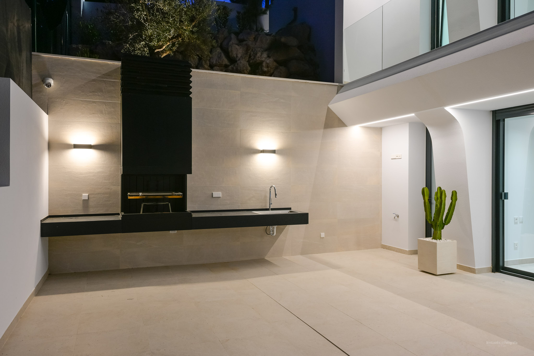 Luxe villa met zeezicht te koop in Altea