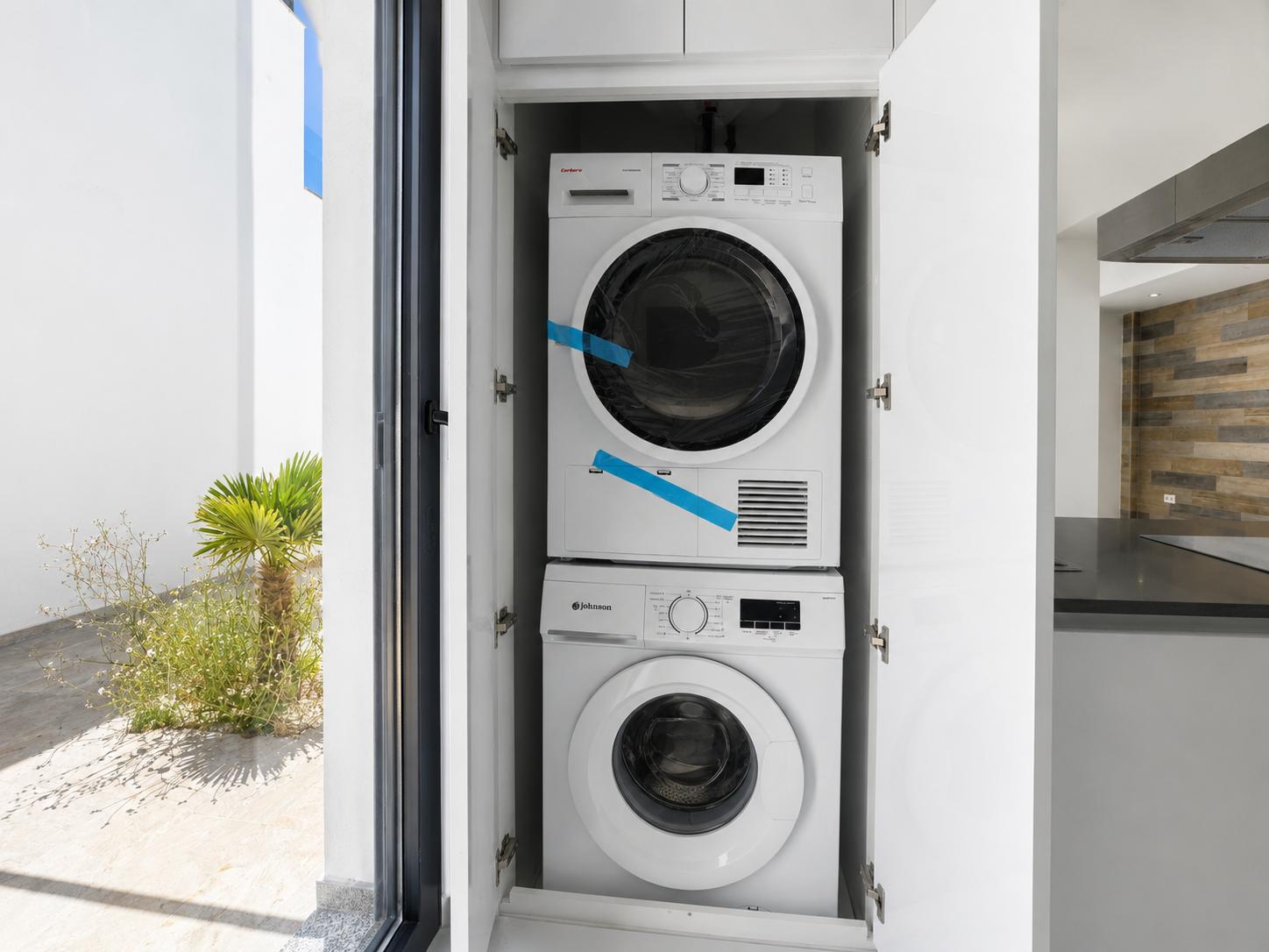 Instapklare moderne villa te koop in Polop