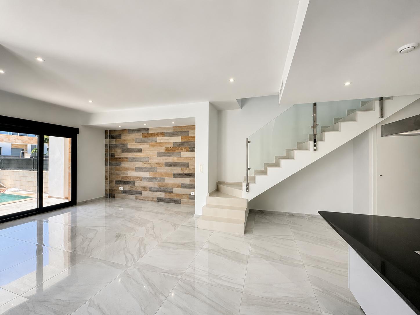 Instapklare moderne villa te koop in Polop