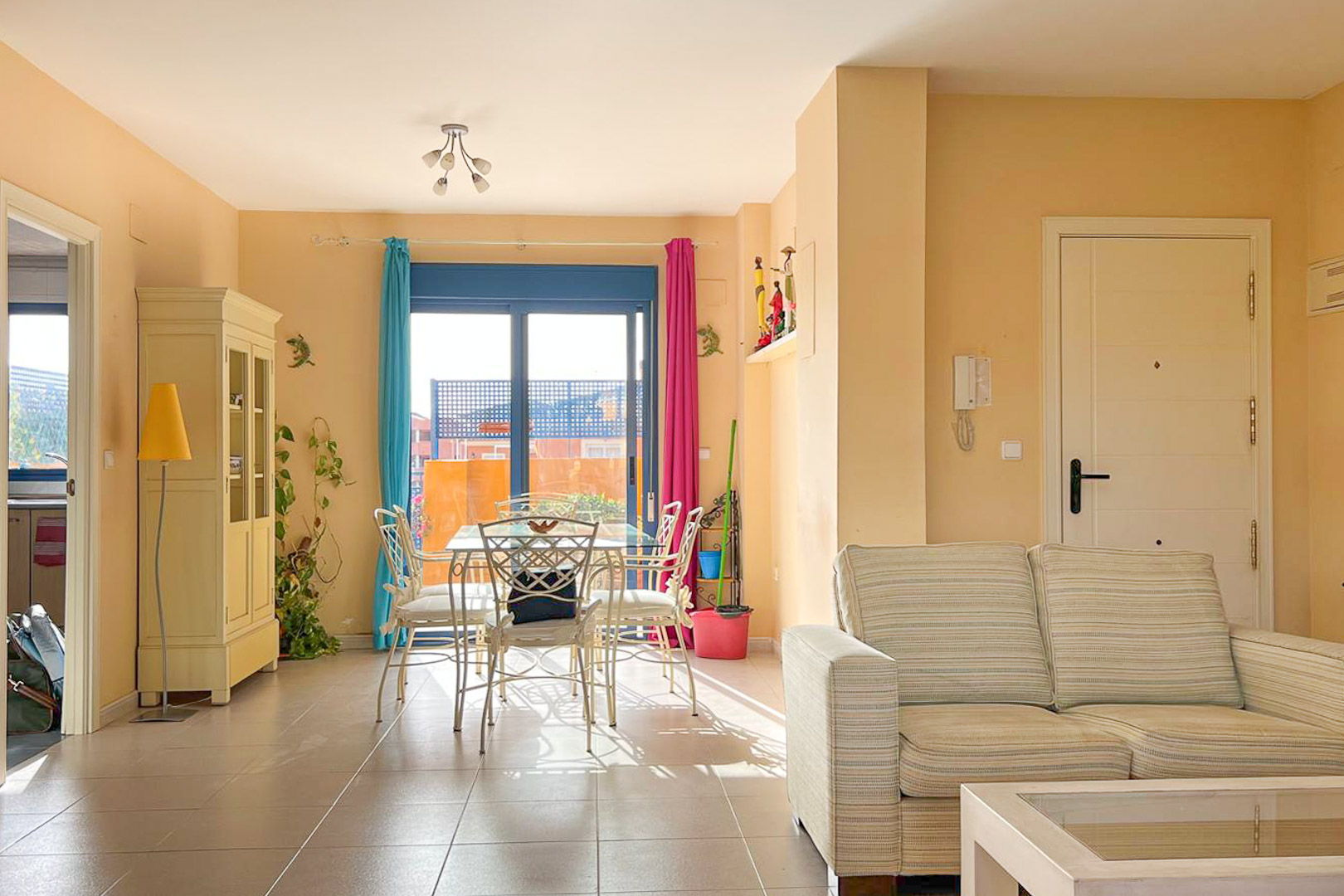 Appartement vlakbij strand en centrum in Denia