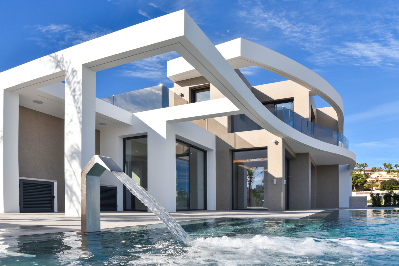 Gloednieuwe luxe villa met zeezicht in Benissa – La Fustera