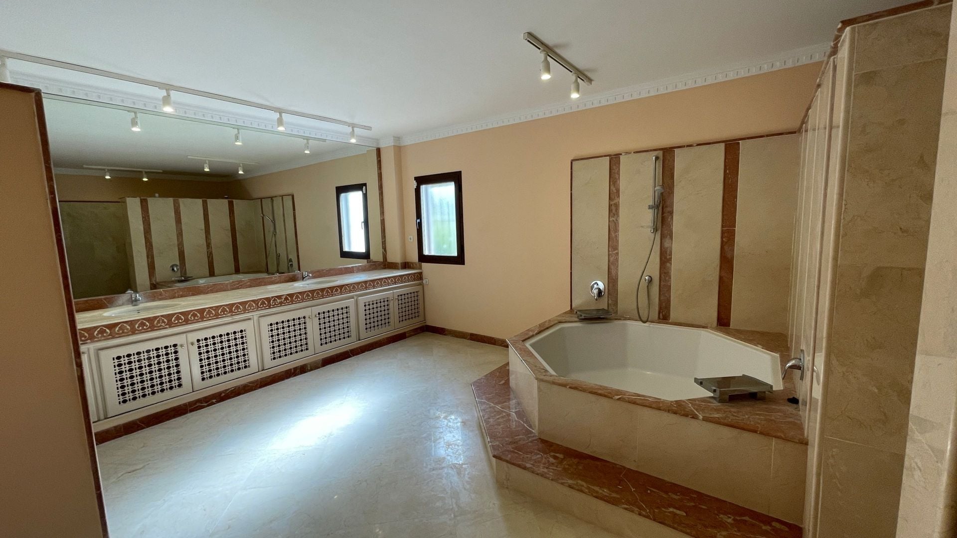 DP-52-V5401840-20 Villa te koop in Alhaurín el Grande