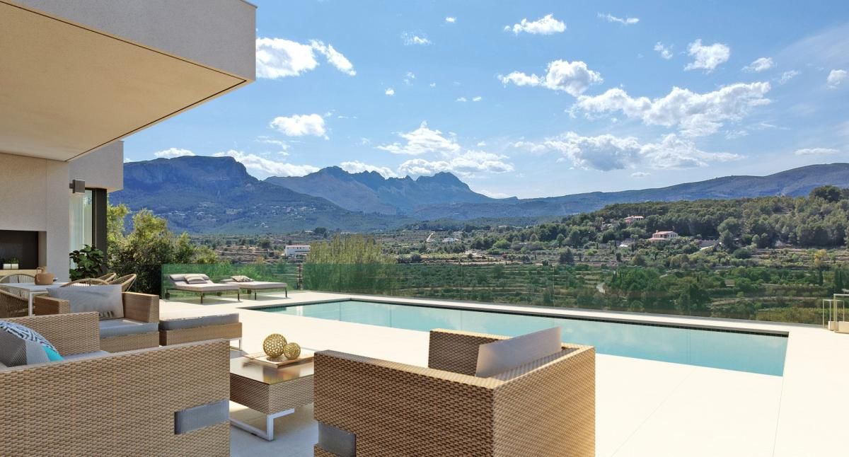 Moderne nieuwbouw villa met vrij uitzicht in Calpe