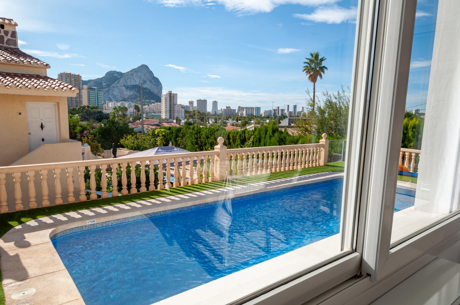 Villa met open zicht te koop in Calpe