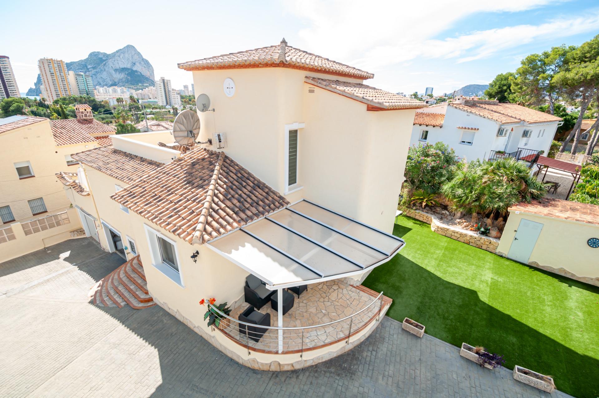 Villa met open zicht te koop in Calpe