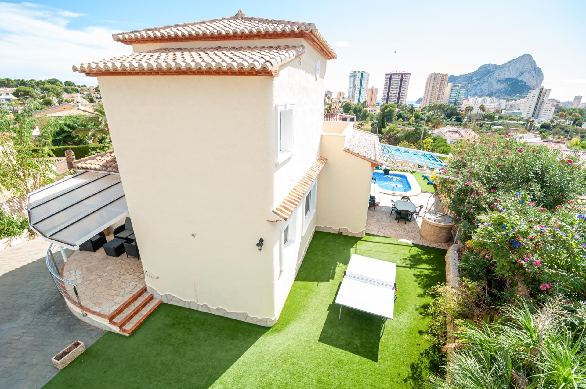 Villa met open zicht te koop in Calpe