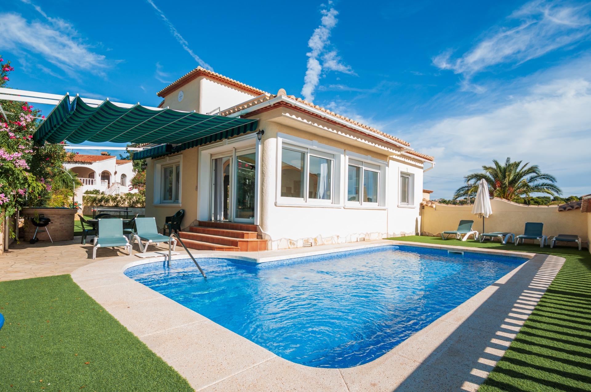 Villa met open zicht te koop in Calpe