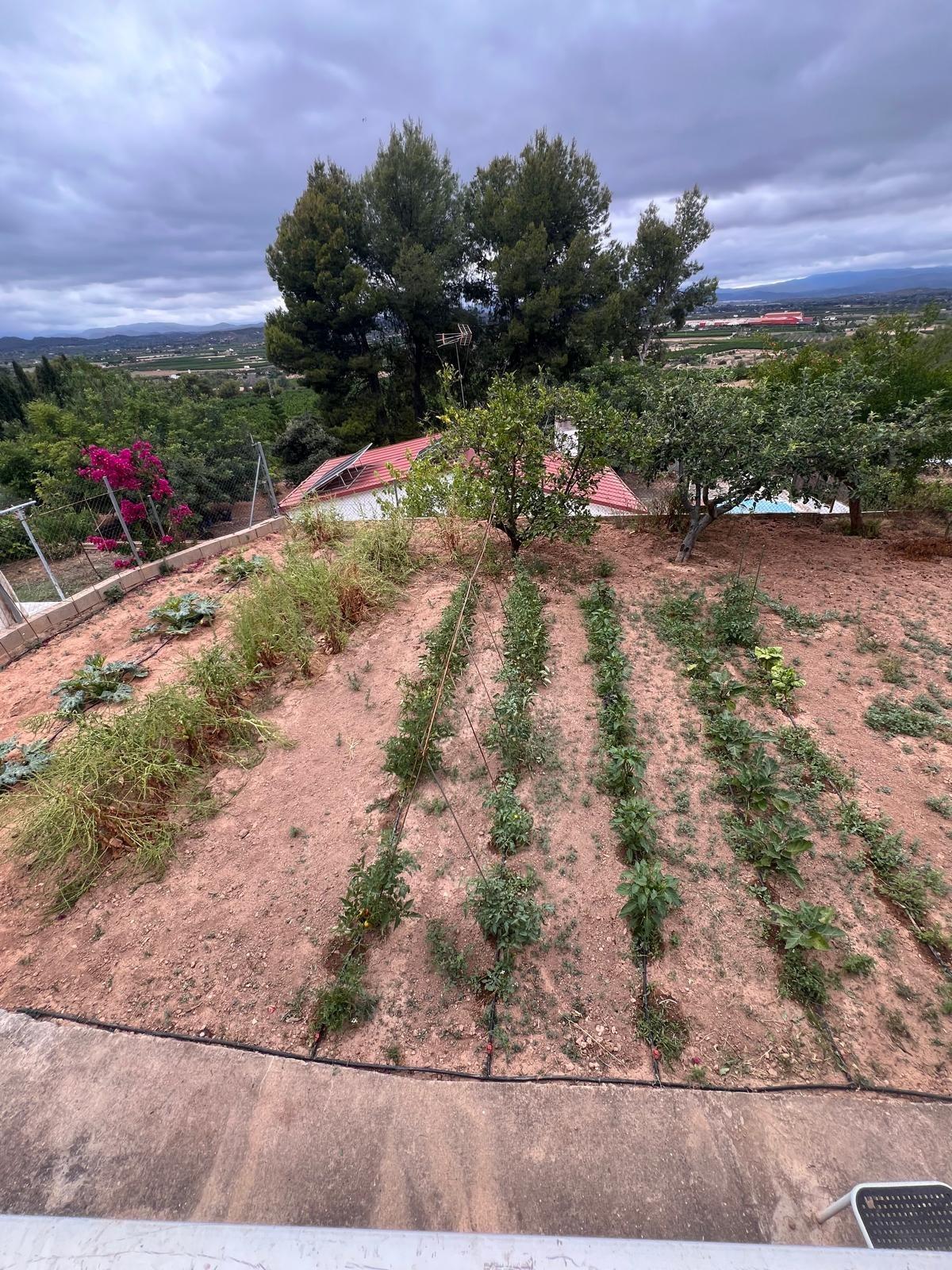 Villa te koop in Lliria