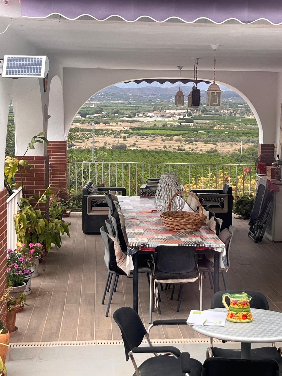 Villa te koop in Lliria